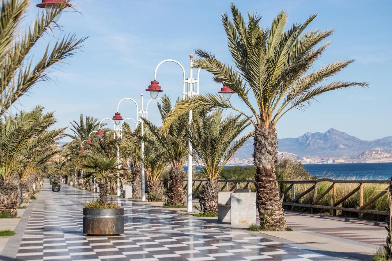 Appartamento Vistas Al Mar Arenales del Sol Esterno foto